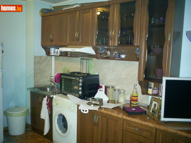 Двустаен, 70m²
