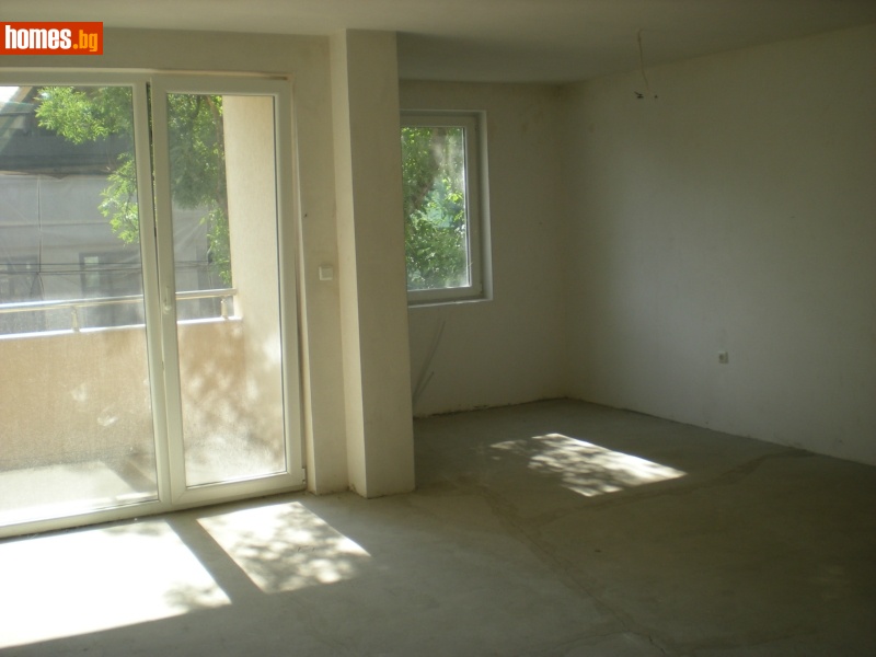 Четиристаен, 90m²
