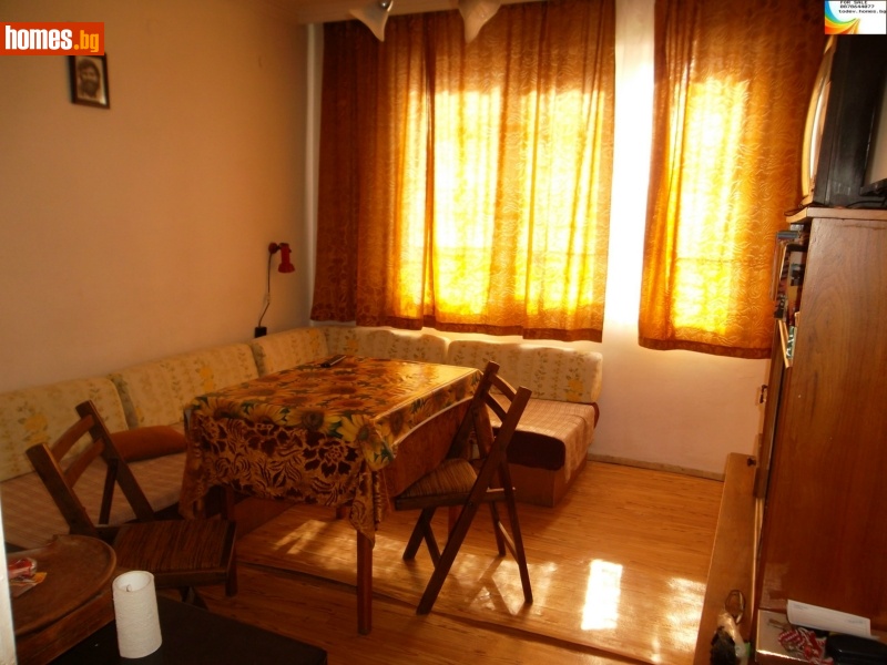 Тристаен, 126m² - Жк. Овчарски, Хасково - Апартамент за продажба - Тодев Ауто ЕООД - 944896