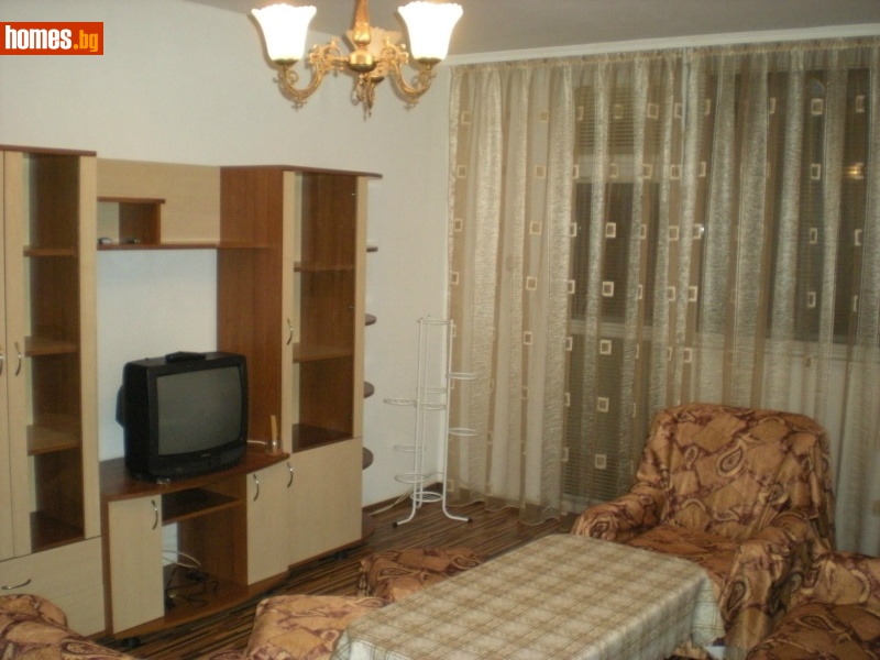 Едностаен, 67m²