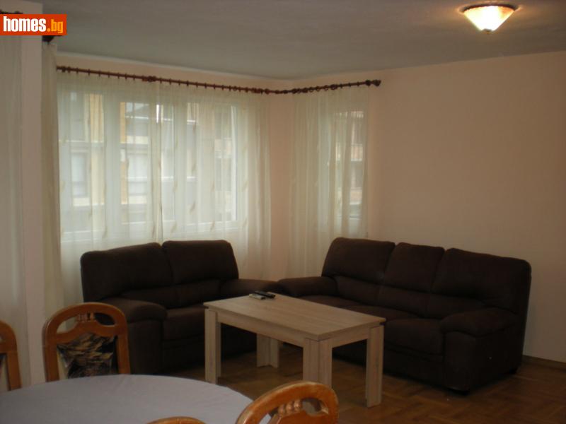 Тристаен, 100m²
