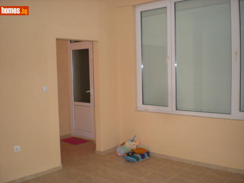 Едностаен, 40m²