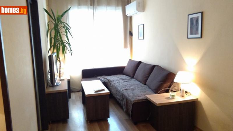 Двустаен, 65m²