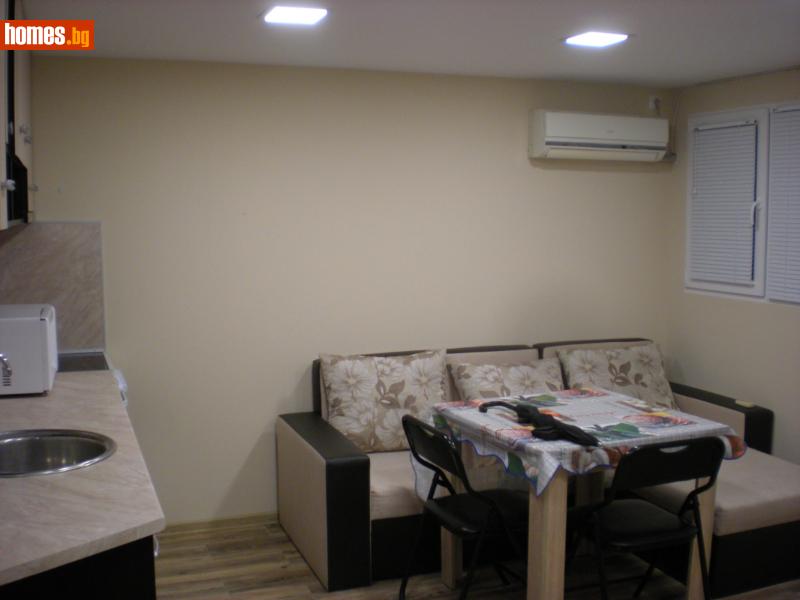 Едностаен, 50m²