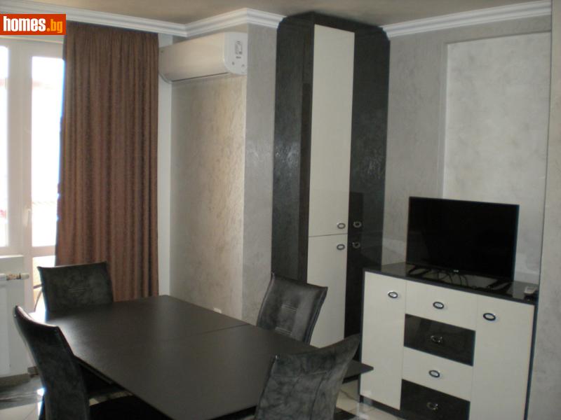 Двустаен, 70m²