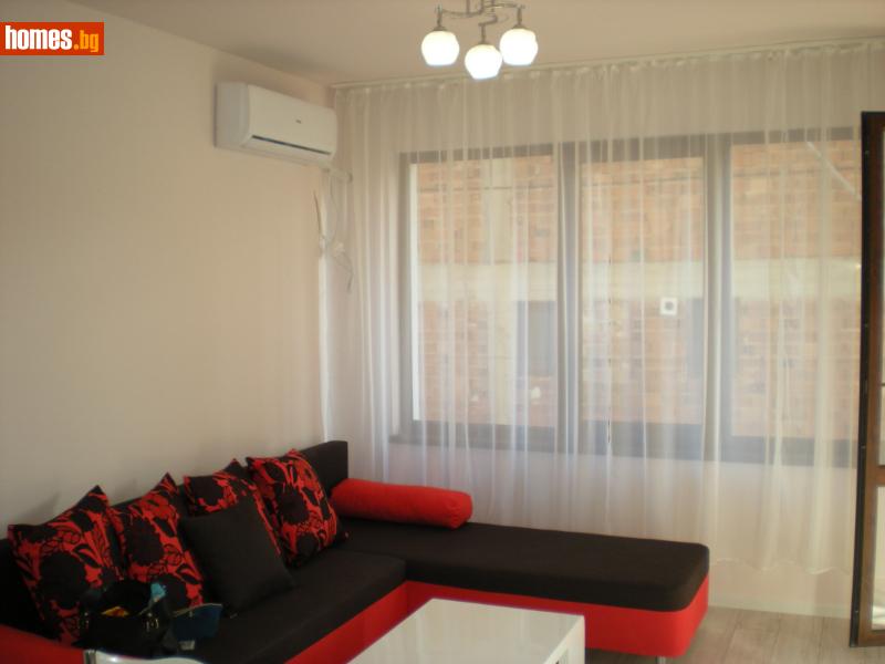 Двустаен, 65m²