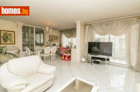 Тристаен, 150m² - Апартамент за продажба - 48947162