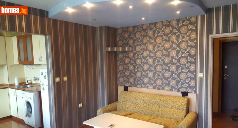 Двустаен, 67m²