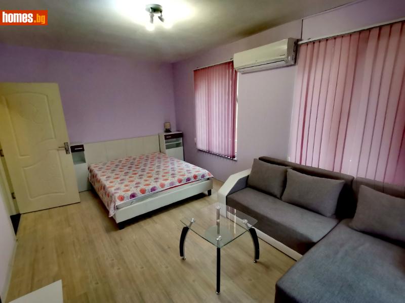 Двустаен, 60m²