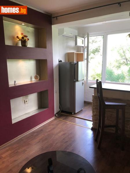 Едностаен, 28m²