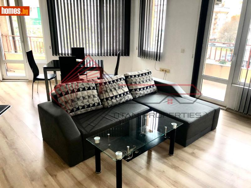 Двустаен, 80m²