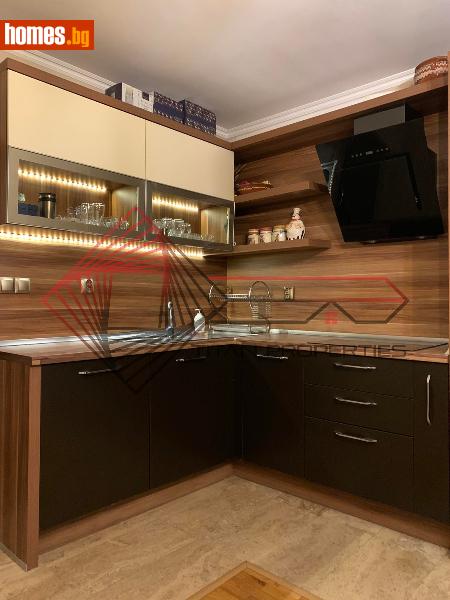 Двустаен, 67m²