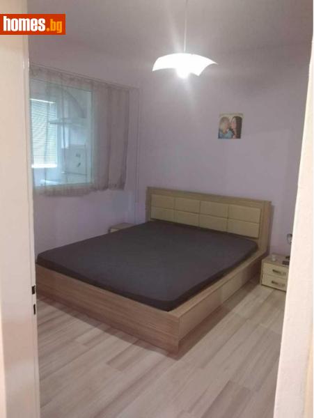 Двустаен, 67m²