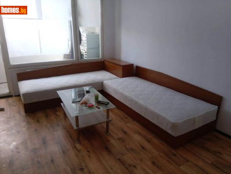 Едностаен, 44m²