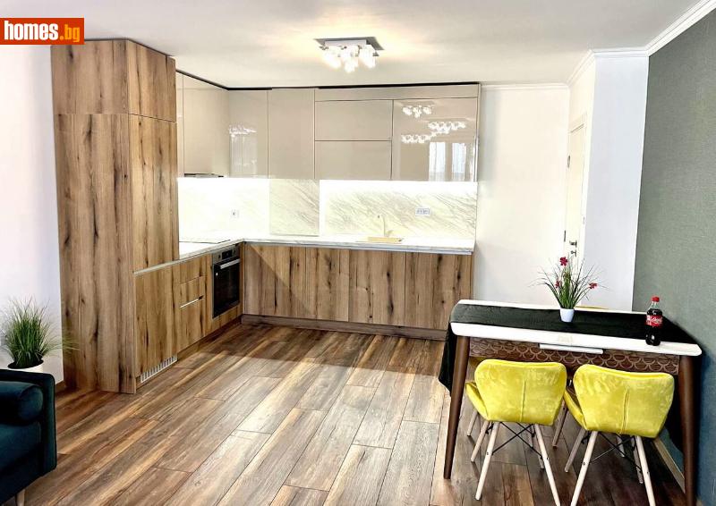 Двустаен, 68m²
