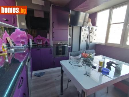 Тристаен, 68m² - Апартамент за продажба - 93378317