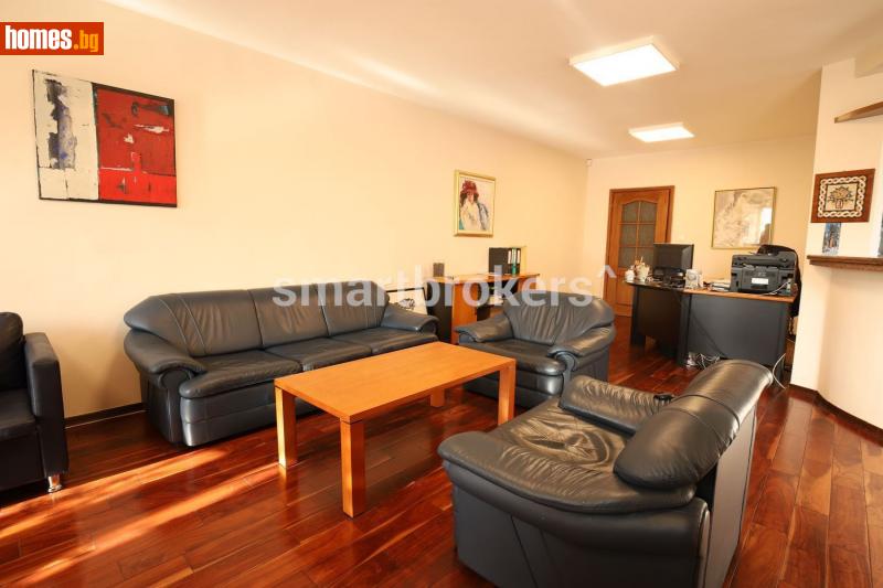 Тристаен, 100m² -  Център, София - Апартамент под наем - SMART BROKERS - 93684643