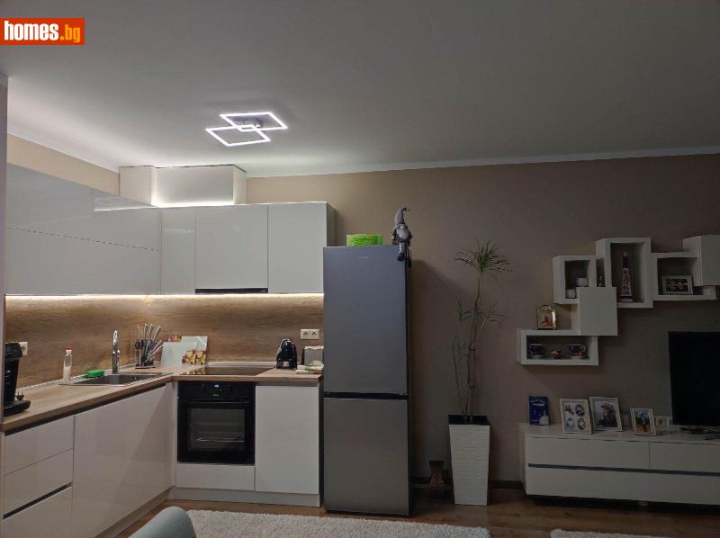 Тристаен, 105m² - Жк. Възраждане, Бургас - Апартамент под наем - ТИТАН ПРОПЪРТИС - гр.Бургас - 94452532