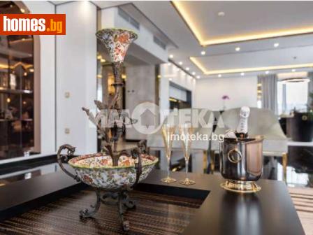 Тристаен, 194m² - Апартамент за продажба - 95927081