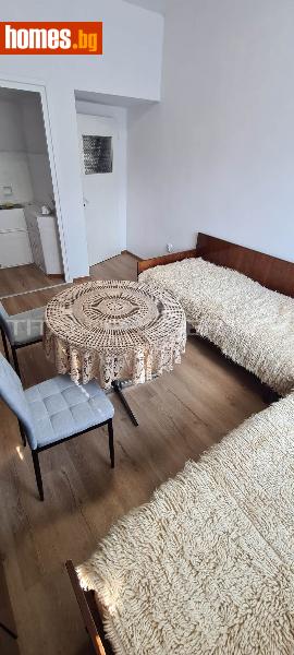 Двустаен, 50m²