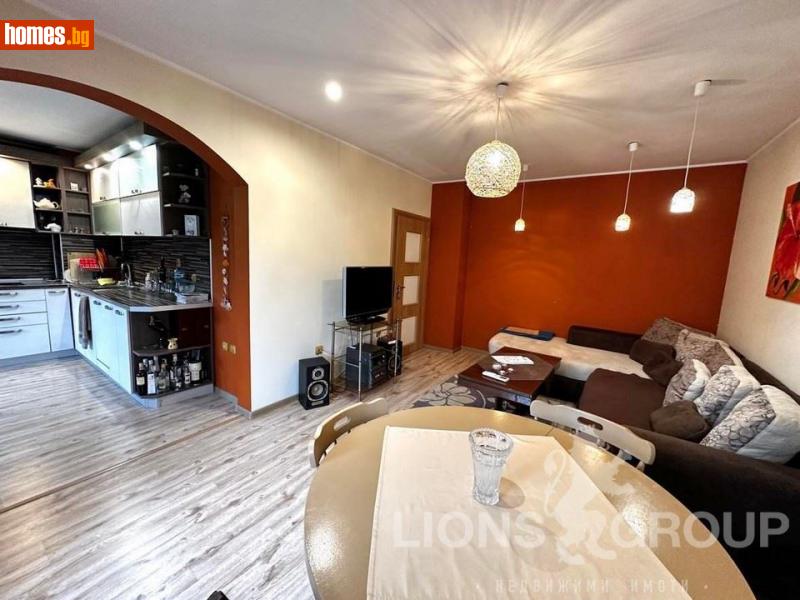 Тристаен, 88m² - Жк. Изгрев, Варна - Апартамент за продажба - Офис 11 - 108097044