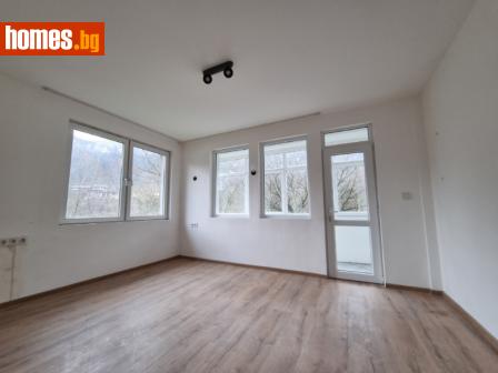 Тристаен, 90m² - Апартамент за продажба - 108781191