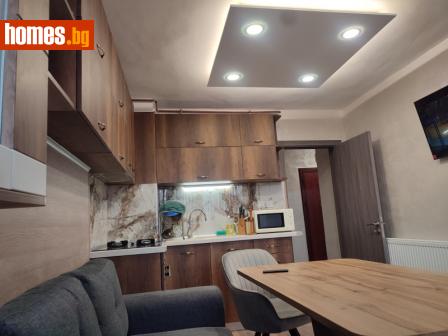 Тристаен, 130m² - Апартамент за продажба - 109327006