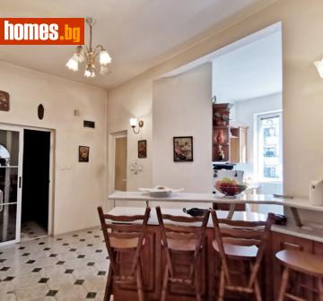 Тристаен, 117m² - Апартамент за продажба - 112060996