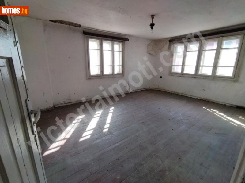 Четиристаен, 74m² -  Център, Велико Търново - Апартамент за продажба - ВИКТОРИЯ ИМОТИ - 112282753