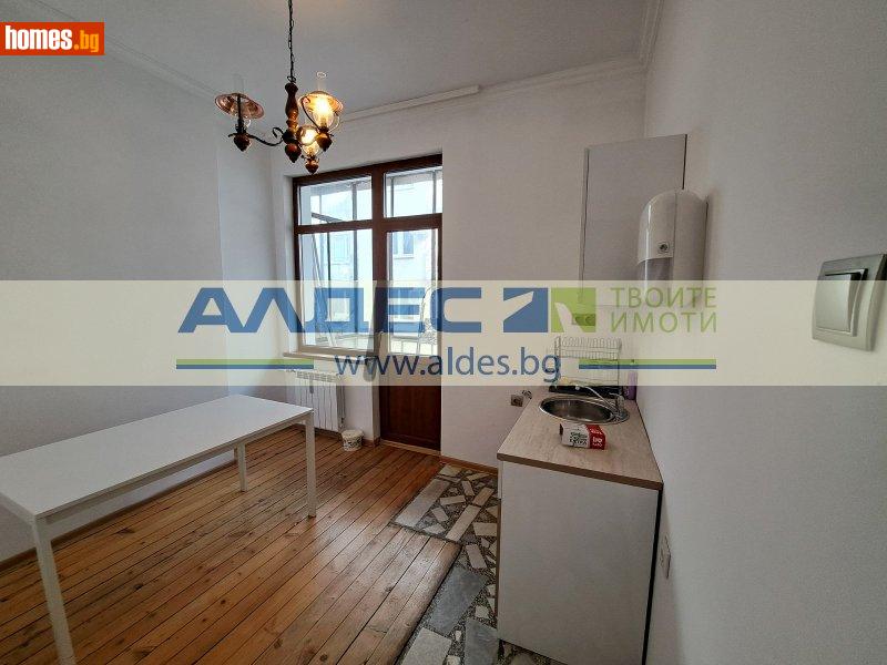 Тристаен, 103m² - снимка 6