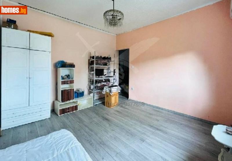 Тристаен, 70m² -  Център, София - Апартамент за продажба - Уни Комерс ООД - 113584927