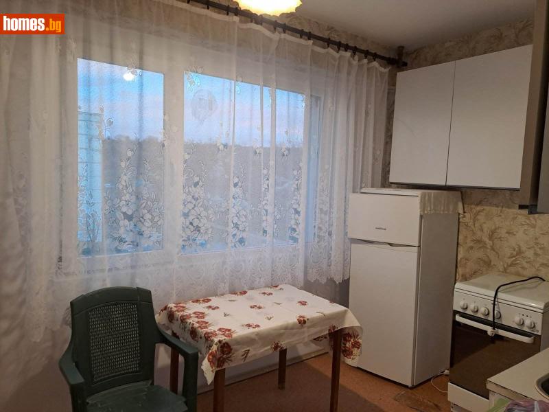 Едностаен, 45m²