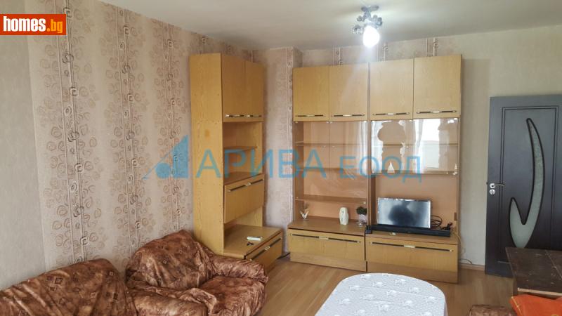 Двустаен, 69m²