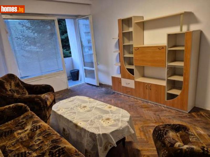 Двустаен, 60m²