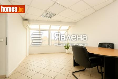 Тристаен, 81m² - Апартамент за продажба - 114836824