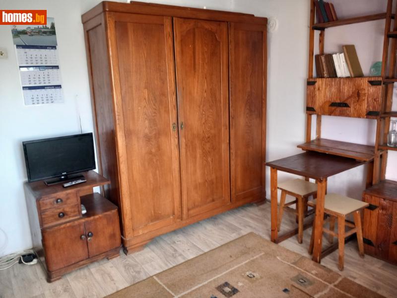 Едностаен, 22m²