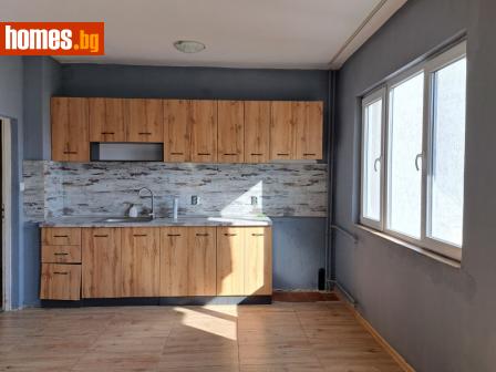 Тристаен, 86m² - Апартамент за продажба - 115825375