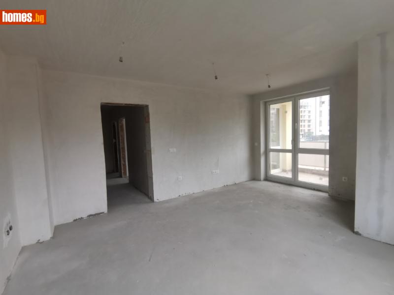 Тристаен, 96m² - снимка 4