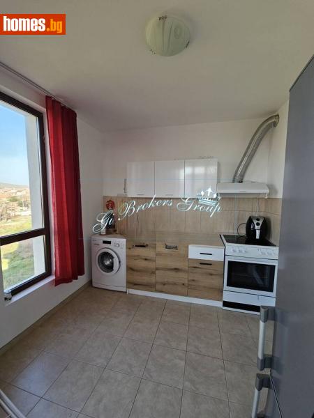Двустаен, 75m²