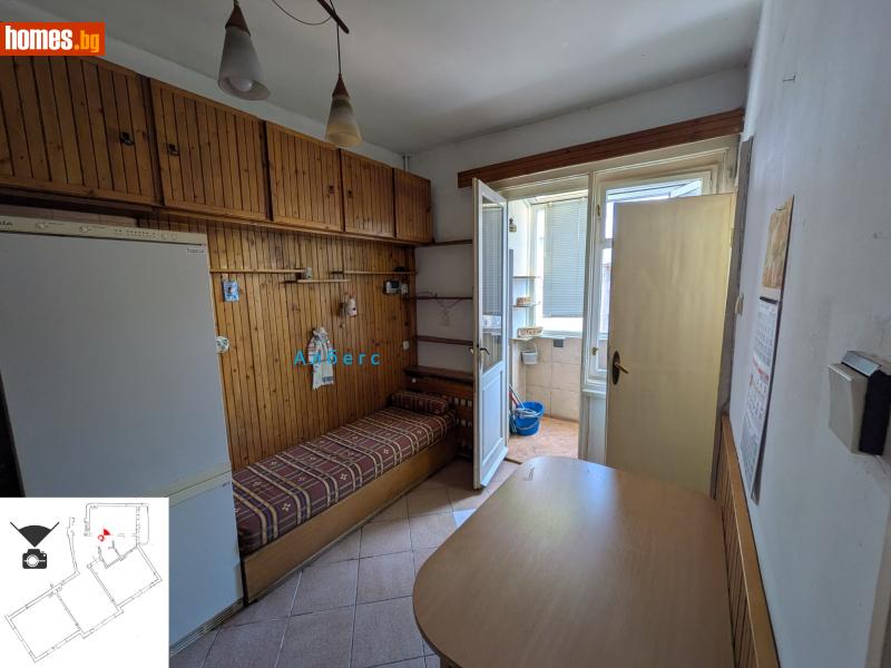 Тристаен, 83m² - снимка 3