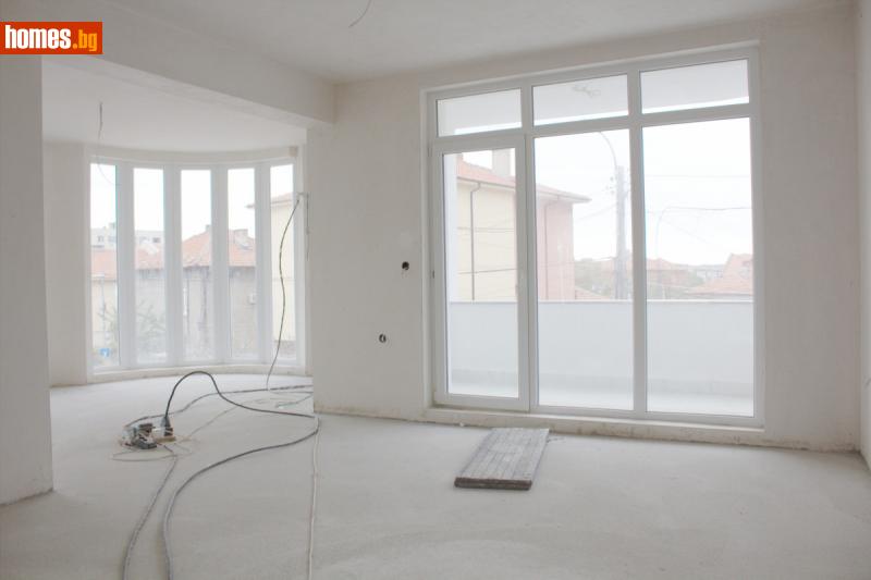 Тристаен, 138m² - Кв. Ново Село, Сливен - Апартамент за продажба - Виста Недвижими имоти Сливен - 116108760