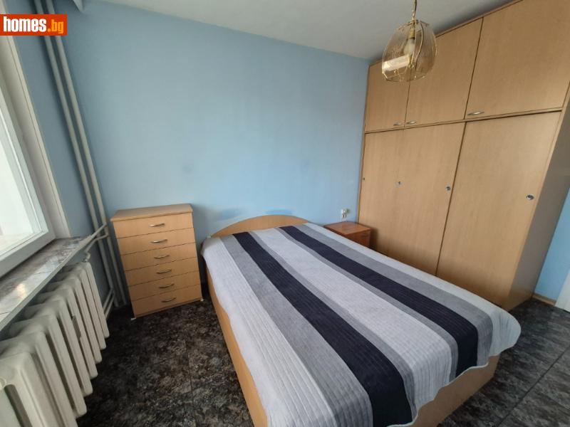 Тристаен, 89m² - снимка 9