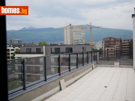 Тристаен, 210m² - Апартамент за продажба - 116648286