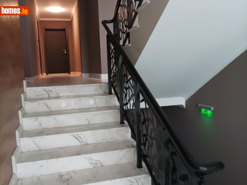 Тристаен, 190m² - Пловдив, Пловдив - Апартамент за продажба - Arco Real Estate - 117036861