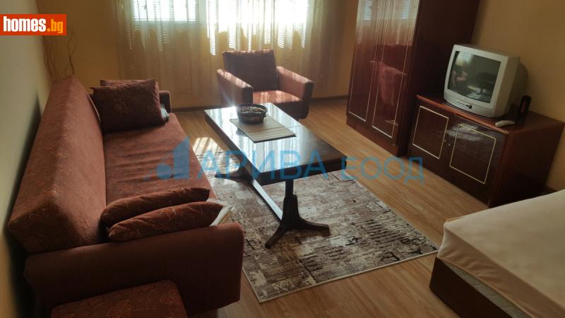 Едностаен, 42m²