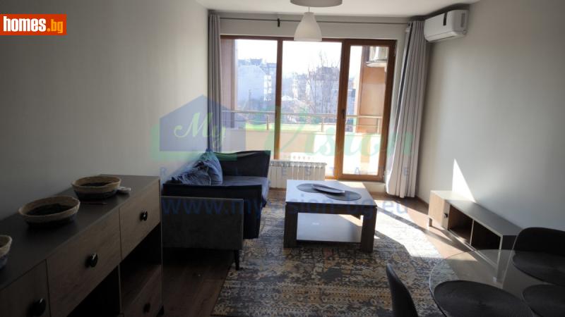 Двустаен, 105m²
