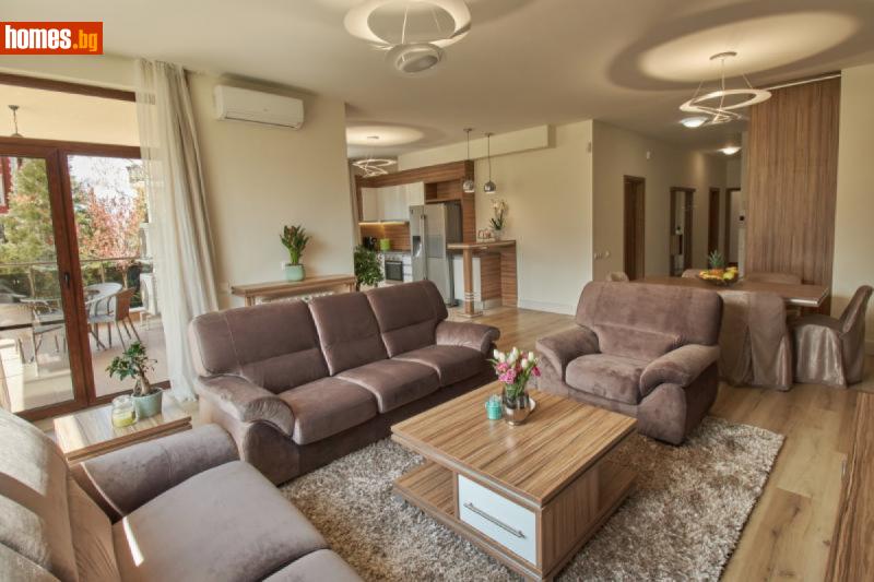 Четиристаен, 190m²