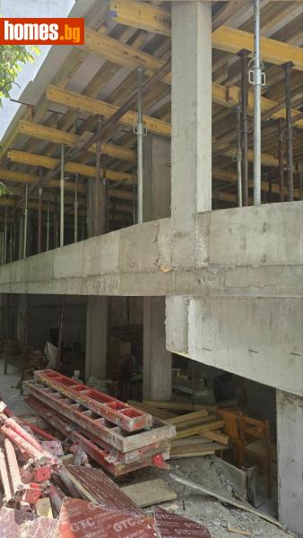 Тристаен, 110m² - Жк. Стрелбище, София - Апартамент за продажба - Ирида - 117588619