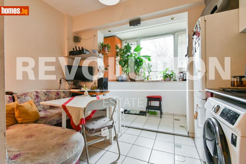 Двустаен, 70m² - Жк. Хаджи Димитър, София - Апартамент за продажба - Революшън Естейт - 117691077