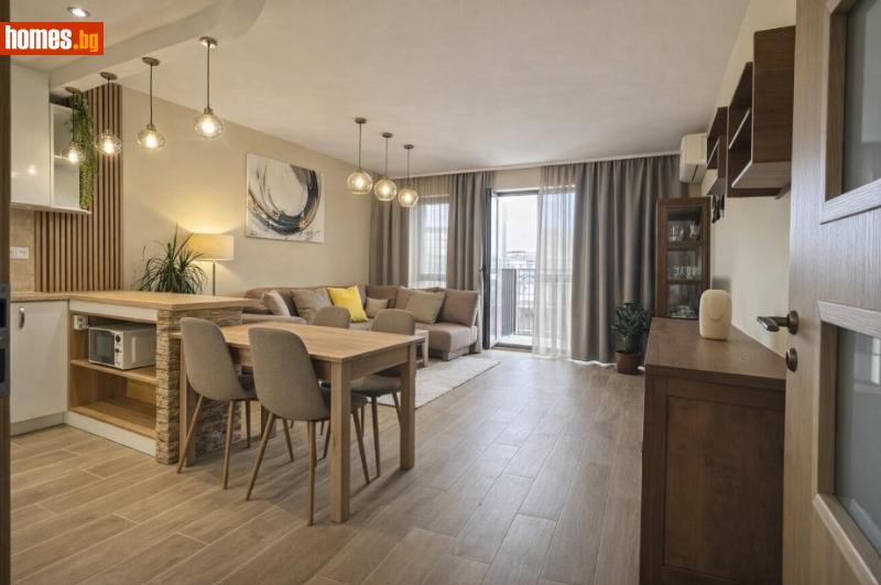 Двустаен, 71m²
